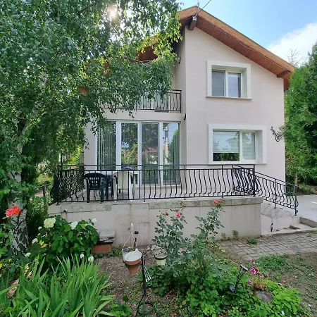 Relax & Spa-house Near Therma Numera 빌라 부르가스