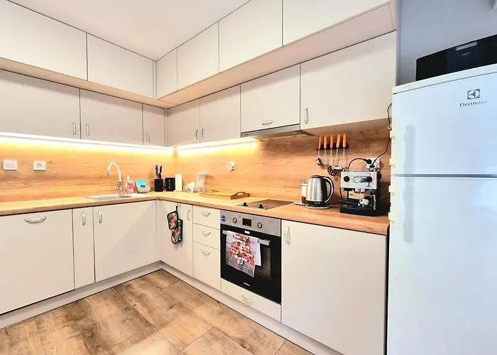 Луксозна вила Relax & Spa-house Near Therma Numera Бургас