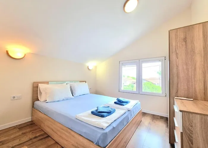 Relax & Spa-house Near Therma Numera Луксозна вила *