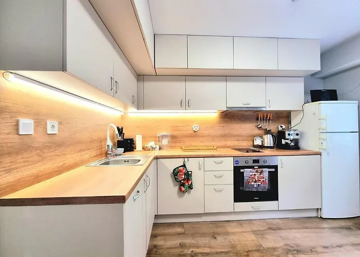 Луксозна вила Relax & Spa-house Near Therma Numera