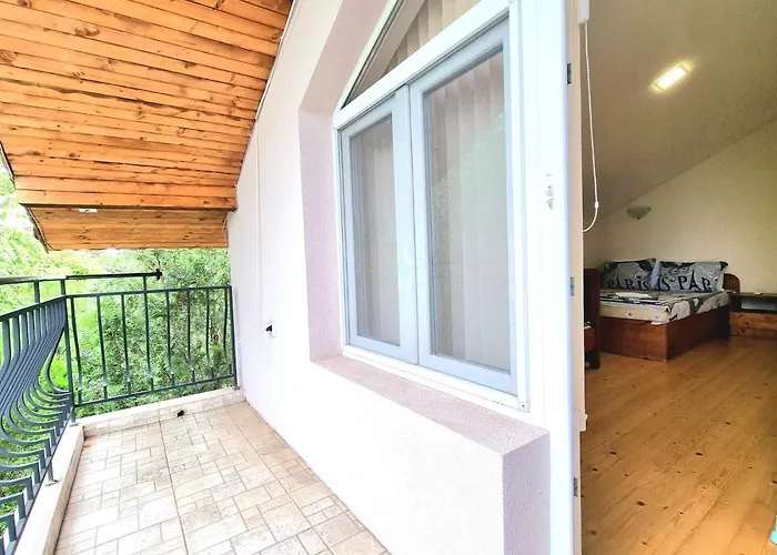 Relax & Spa-house Near Therma Numera * Бургас