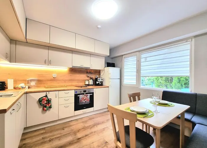 Relax & Spa-house Near Therma Numera Луксозна вила Бургас